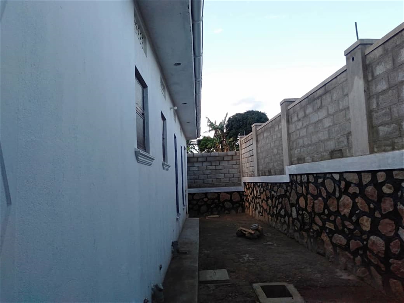 Bungalow for sale in Bwebajja Wakiso