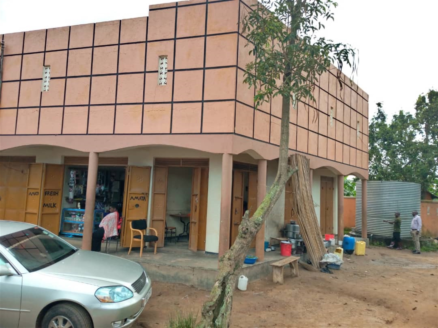 Shop for sale in Nsangi Wakiso