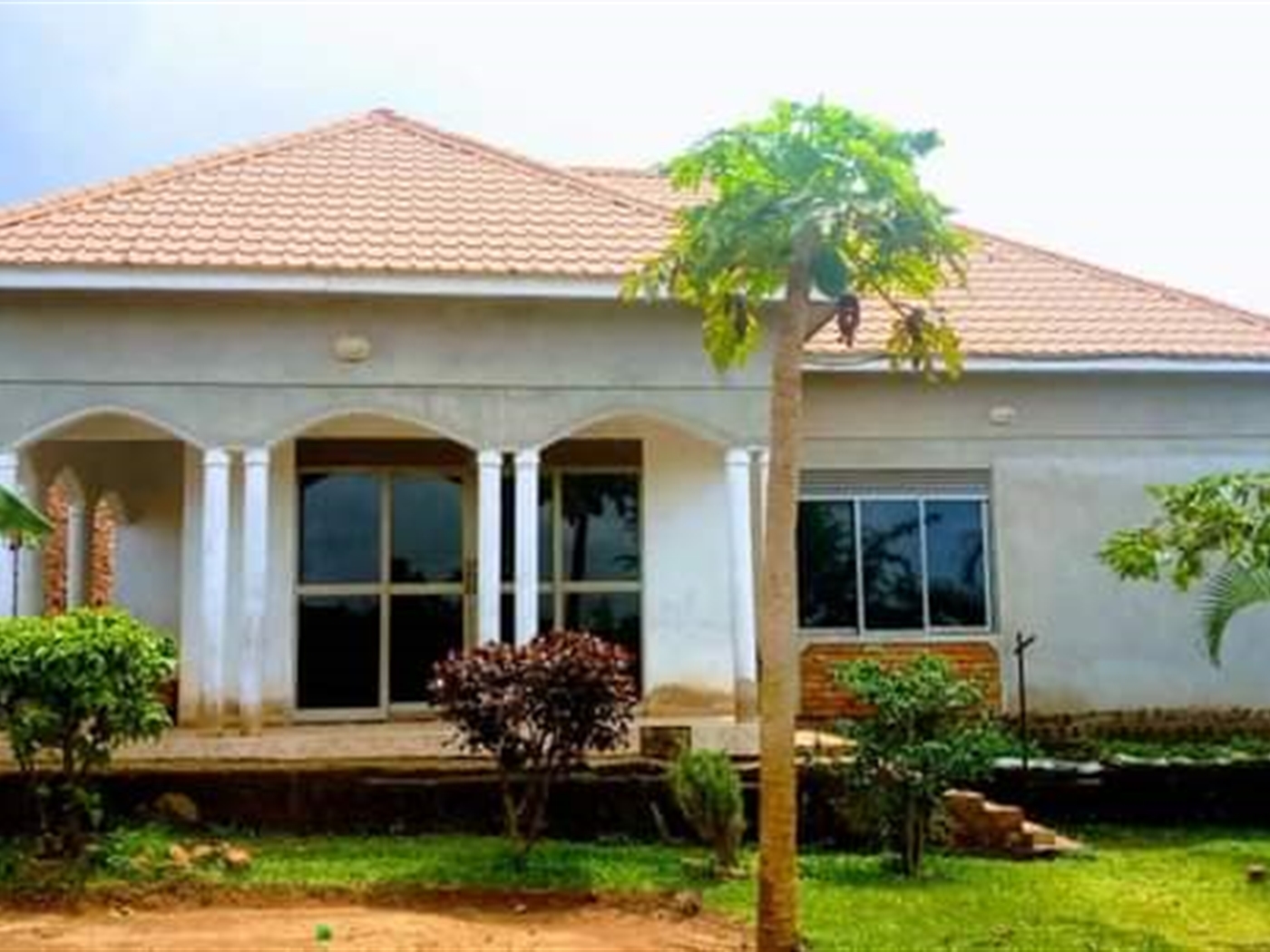 Bungalow for sale in Mukono Mukono