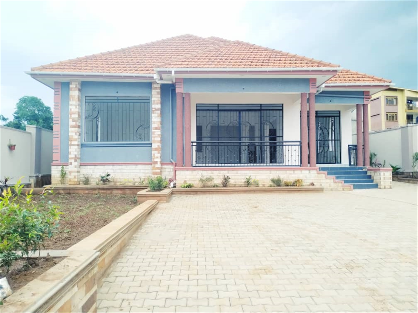 Bungalow for sale in Kira Wakiso