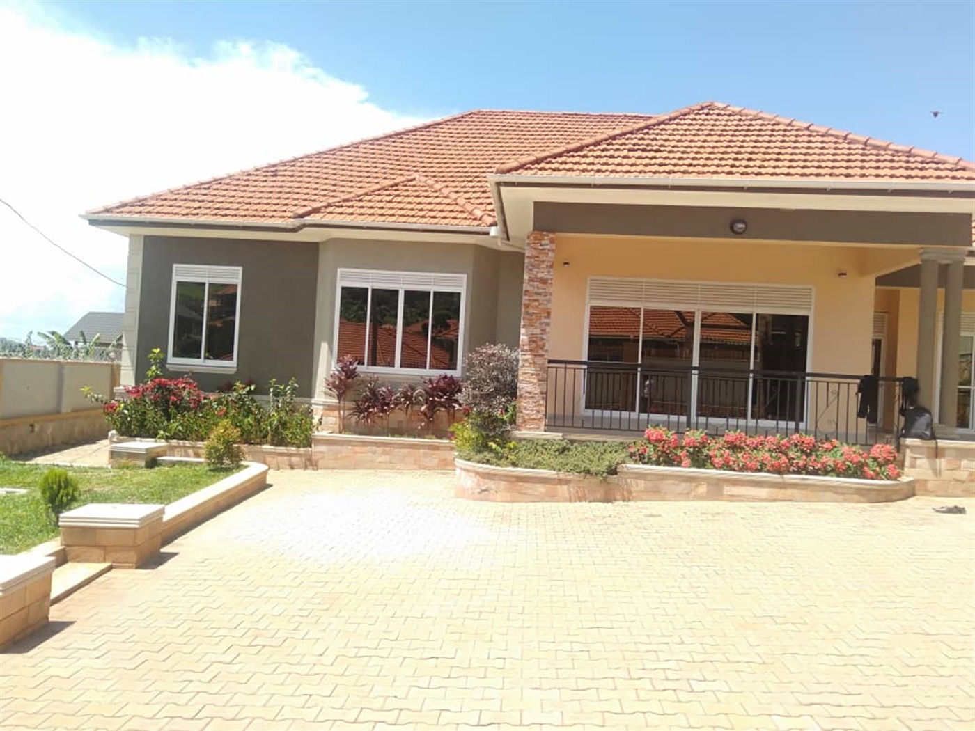 Bungalow for sale in Bwebajja Wakiso