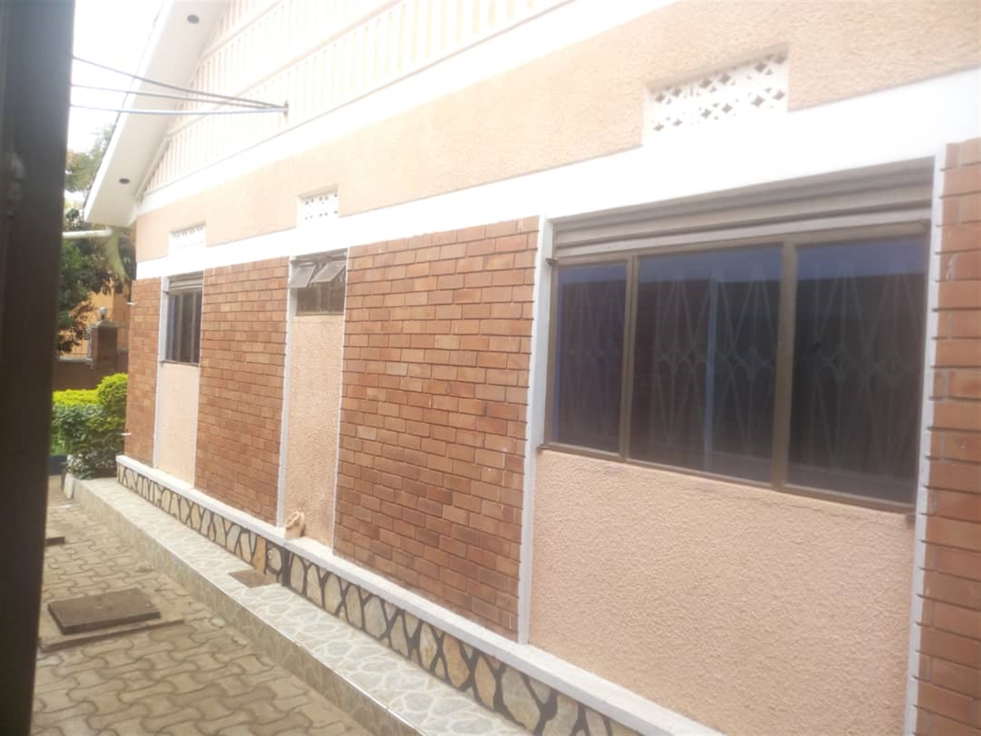 Bungalow for rent in Mukonocenter Mukono