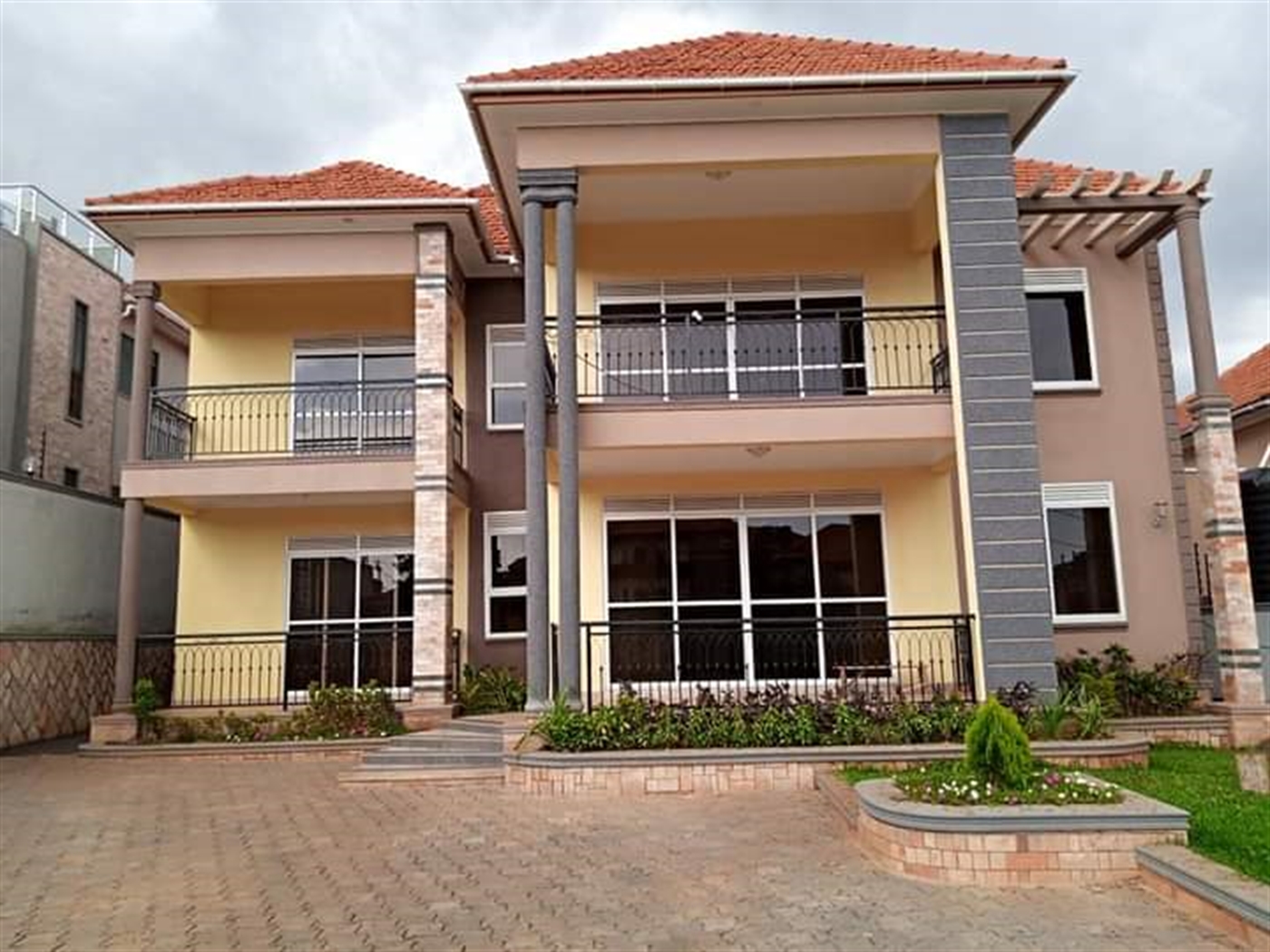 Storeyed house for sale in Kyanja Kampala