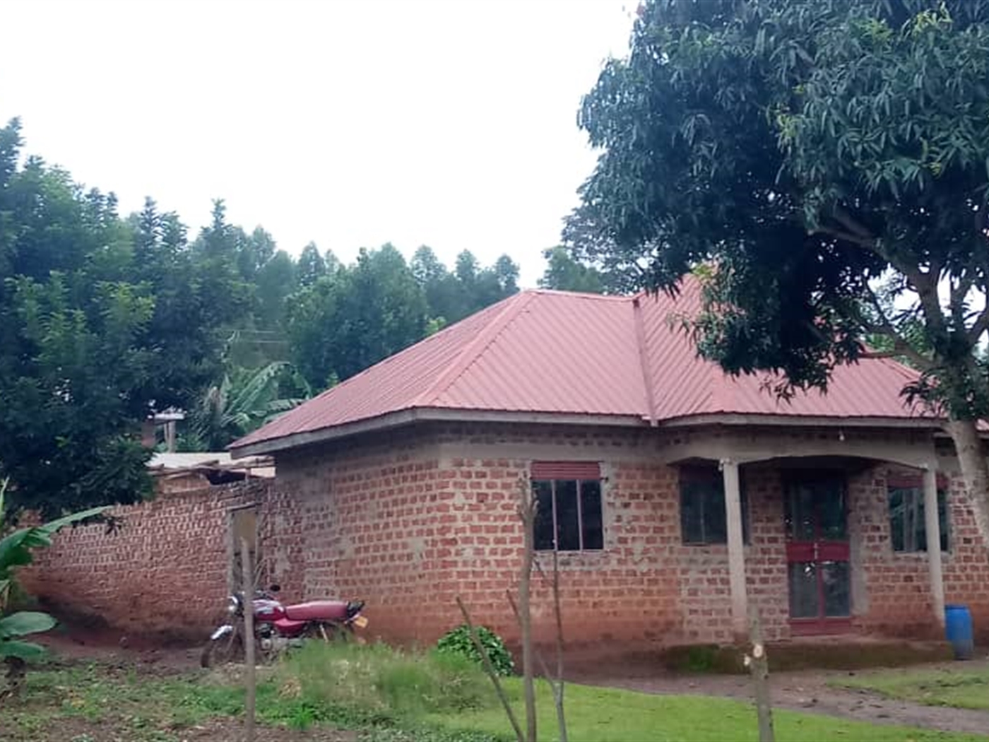 Bungalow for sale in Kiweebwa Wakiso