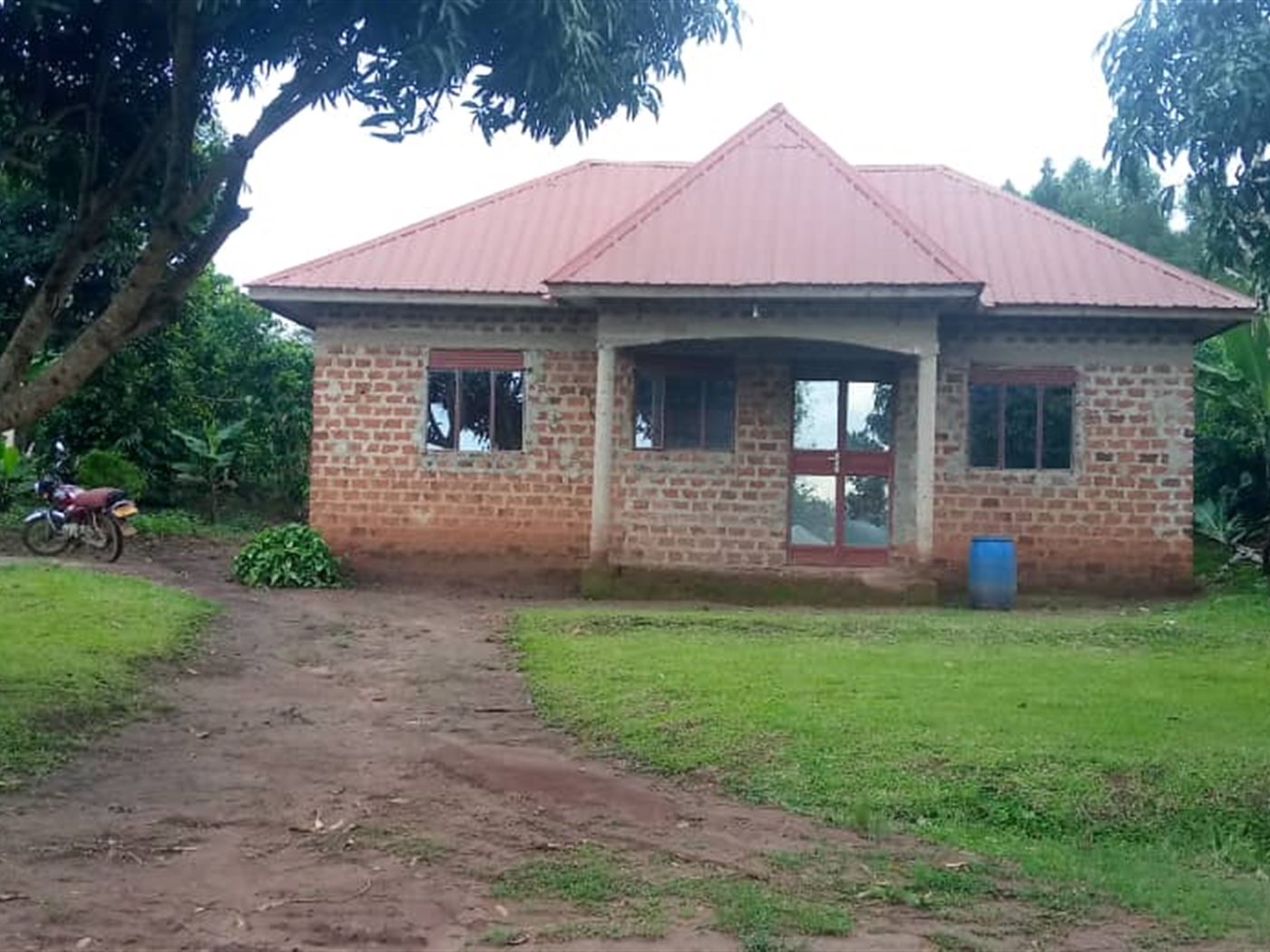 Bungalow for sale in Kiweebwa Wakiso