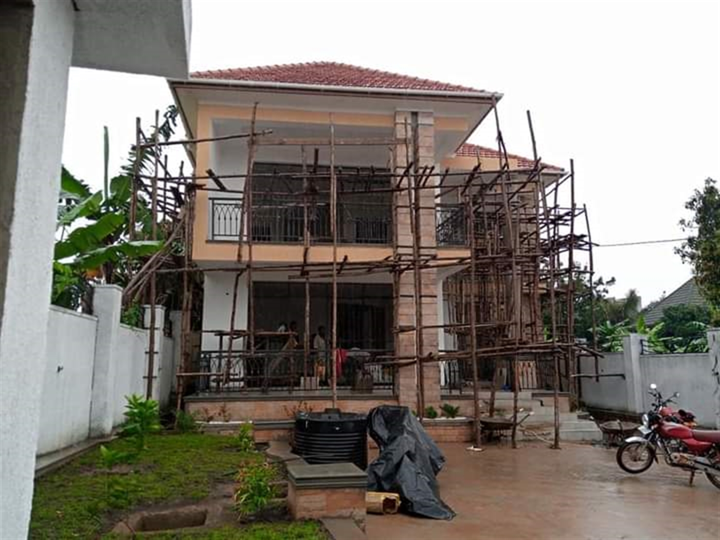 Storeyed house for sale in Munyonyo Kampala