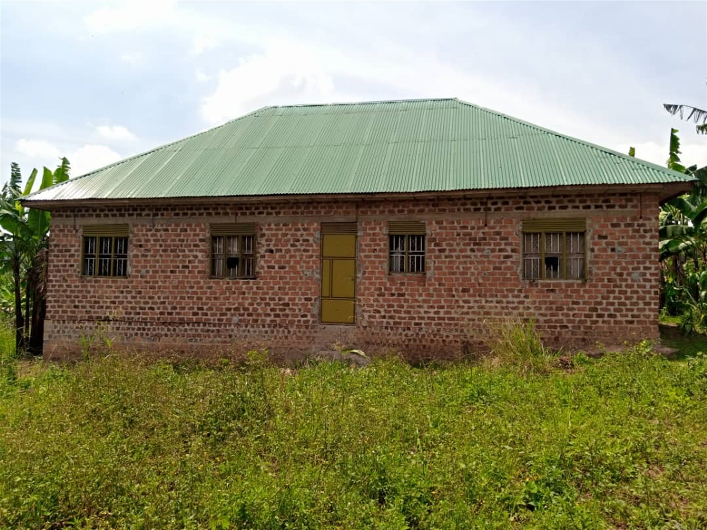 Shell House for sale in Kakelenge Wakiso