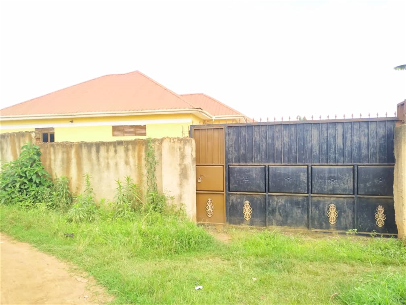 Bungalow for sale in Namugongo Wakiso