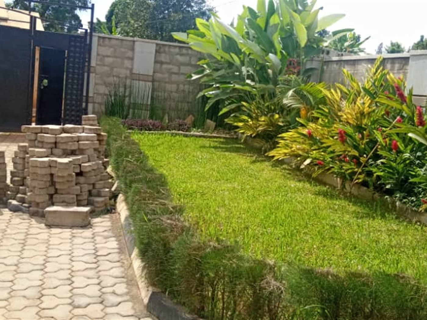 Bungalow for sale in Najjera Kampala