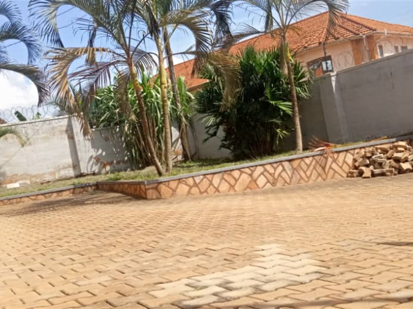 Bungalow for sale in Najjera Wakiso