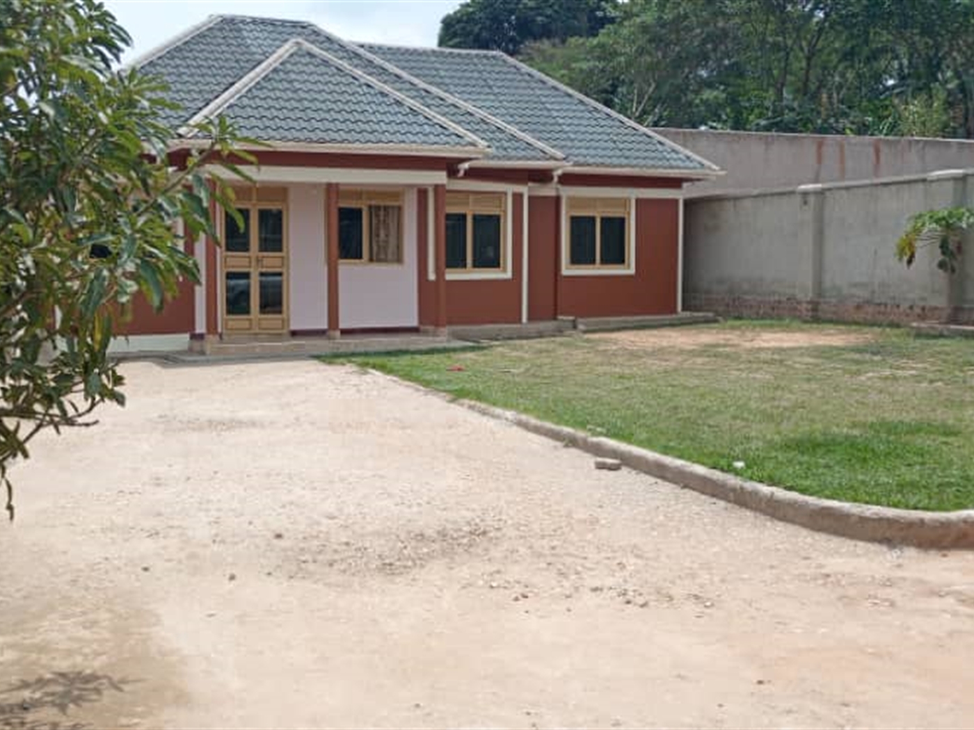 Bungalow for sale in Gayaza Wakiso