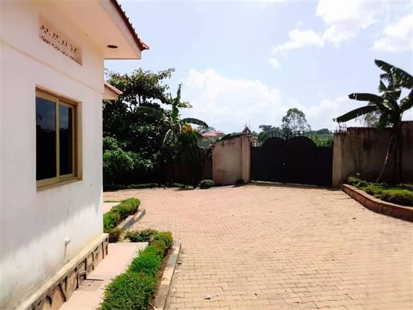 Bungalow for sale in Mpererwe Kampala