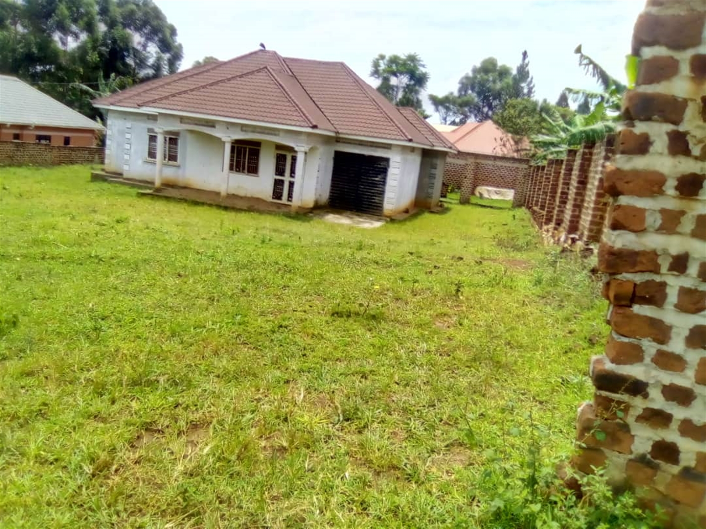 Bungalow for sale in Nsuube Mukono