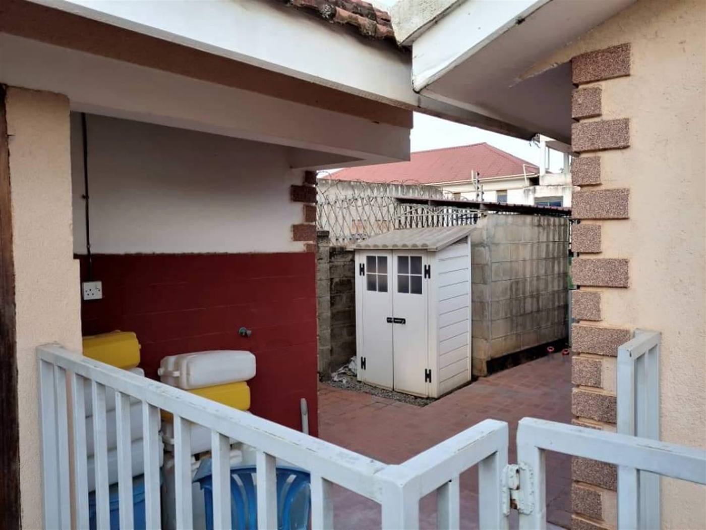 Bungalow for sale in Munyonyo Kampala