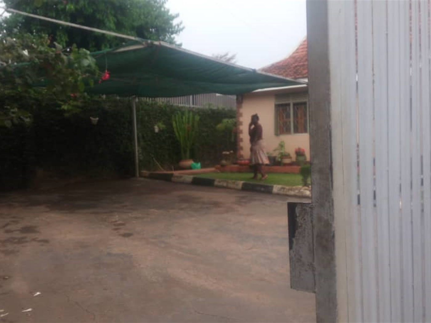 Bungalow for sale in Munyonyo Kampala