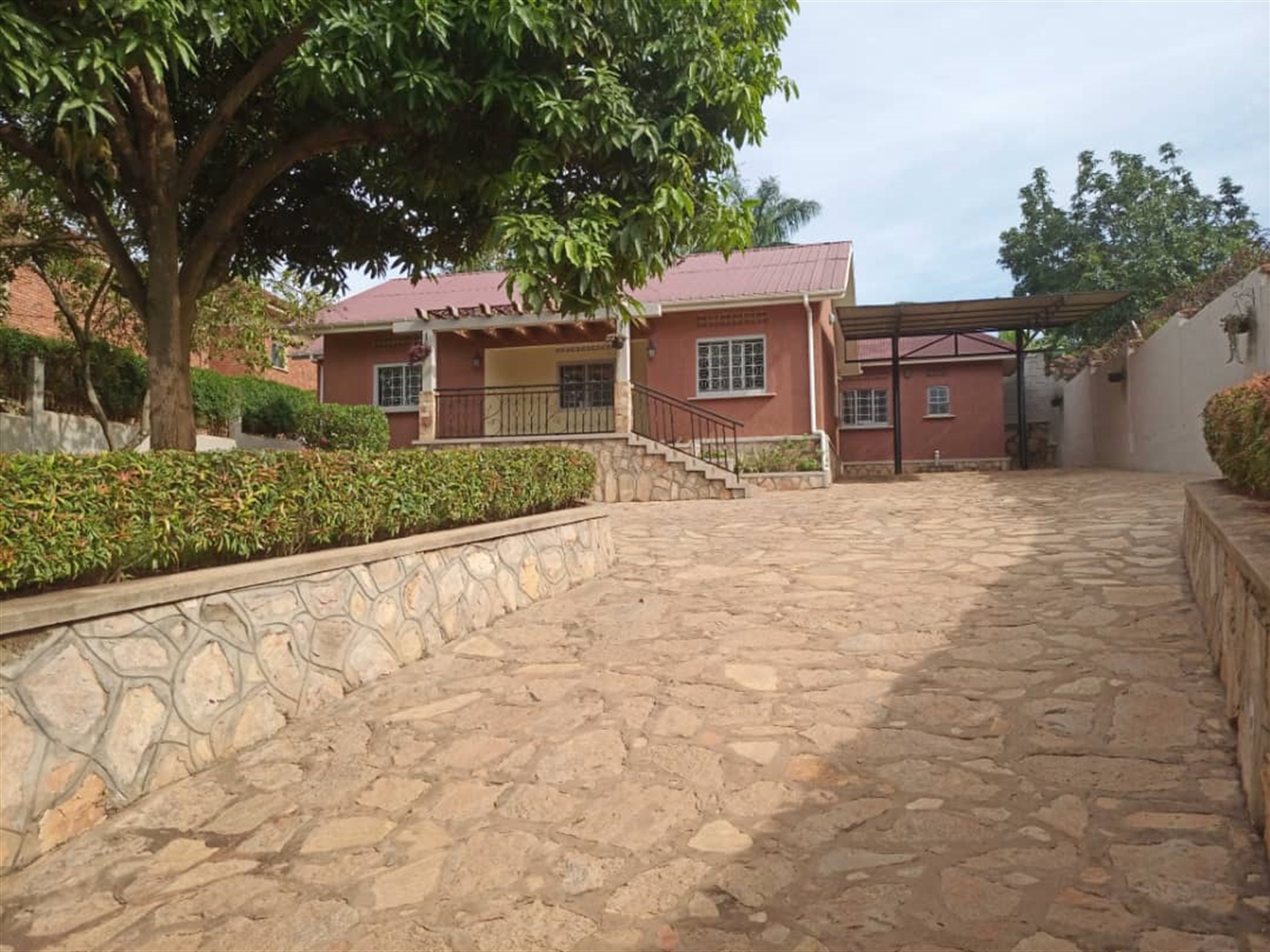 Bungalow for sale in Kisaasi Kampala