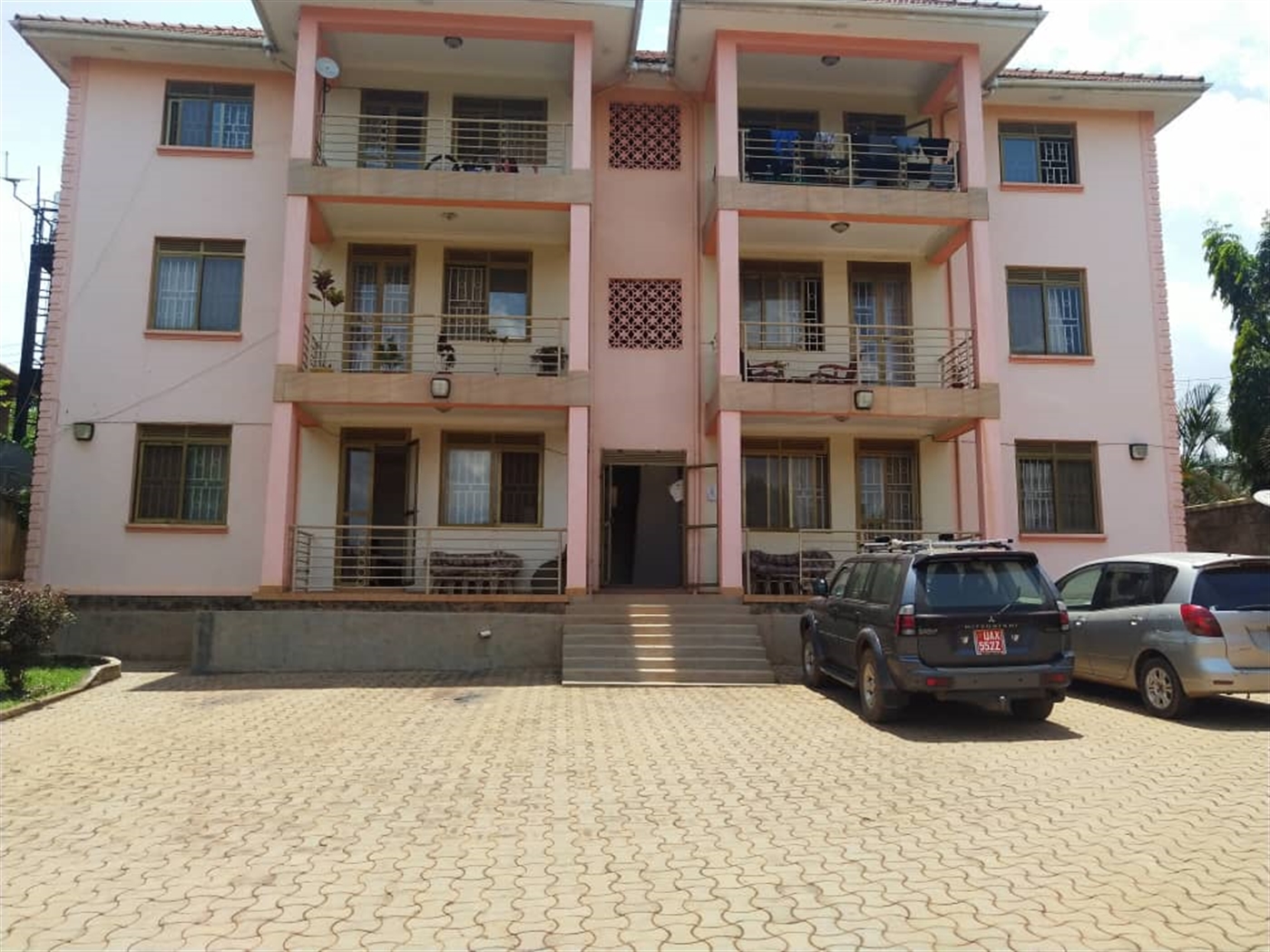 Apartment for sale in Kiwaatule Kampala