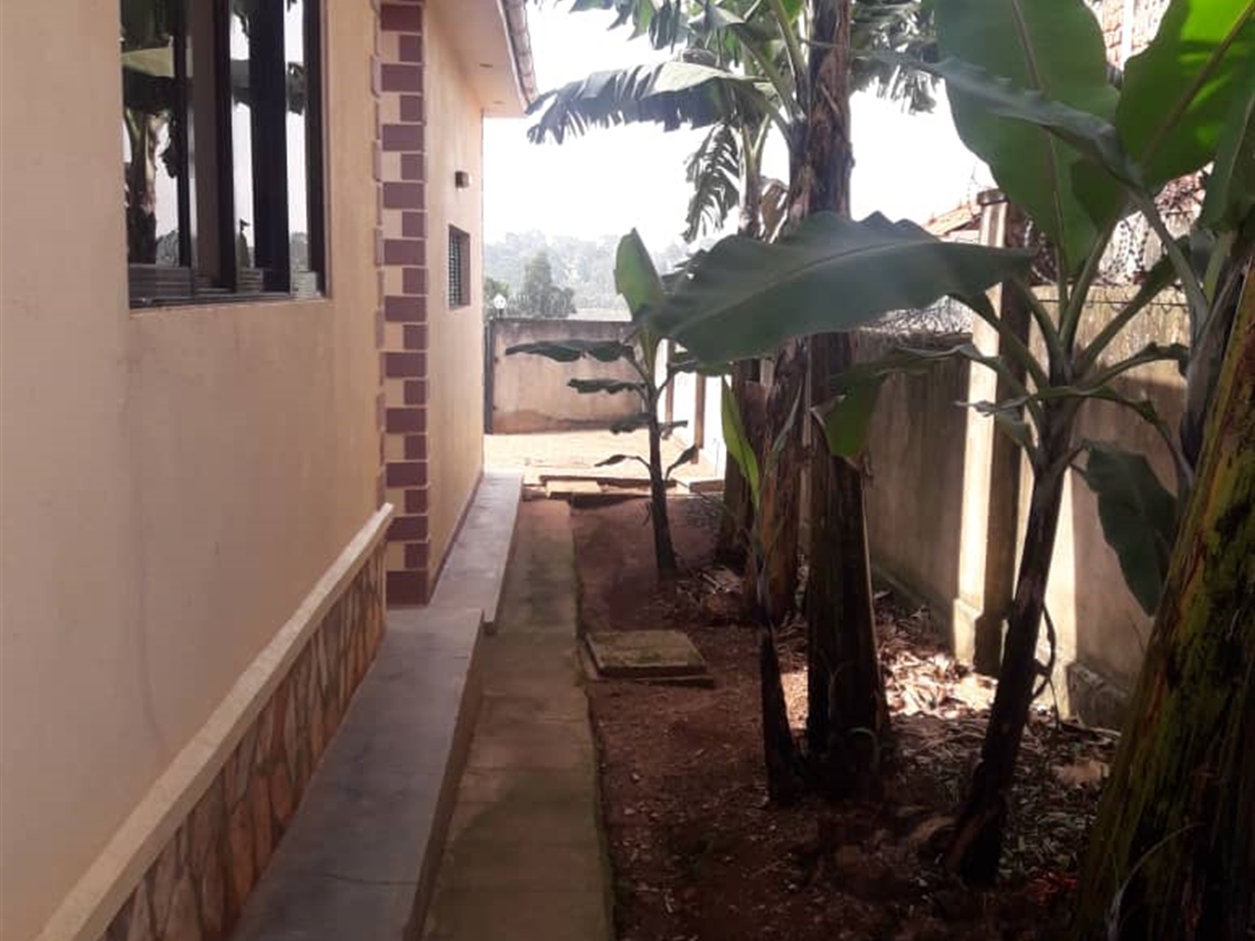 Bungalow for sale in Kitende Wakiso