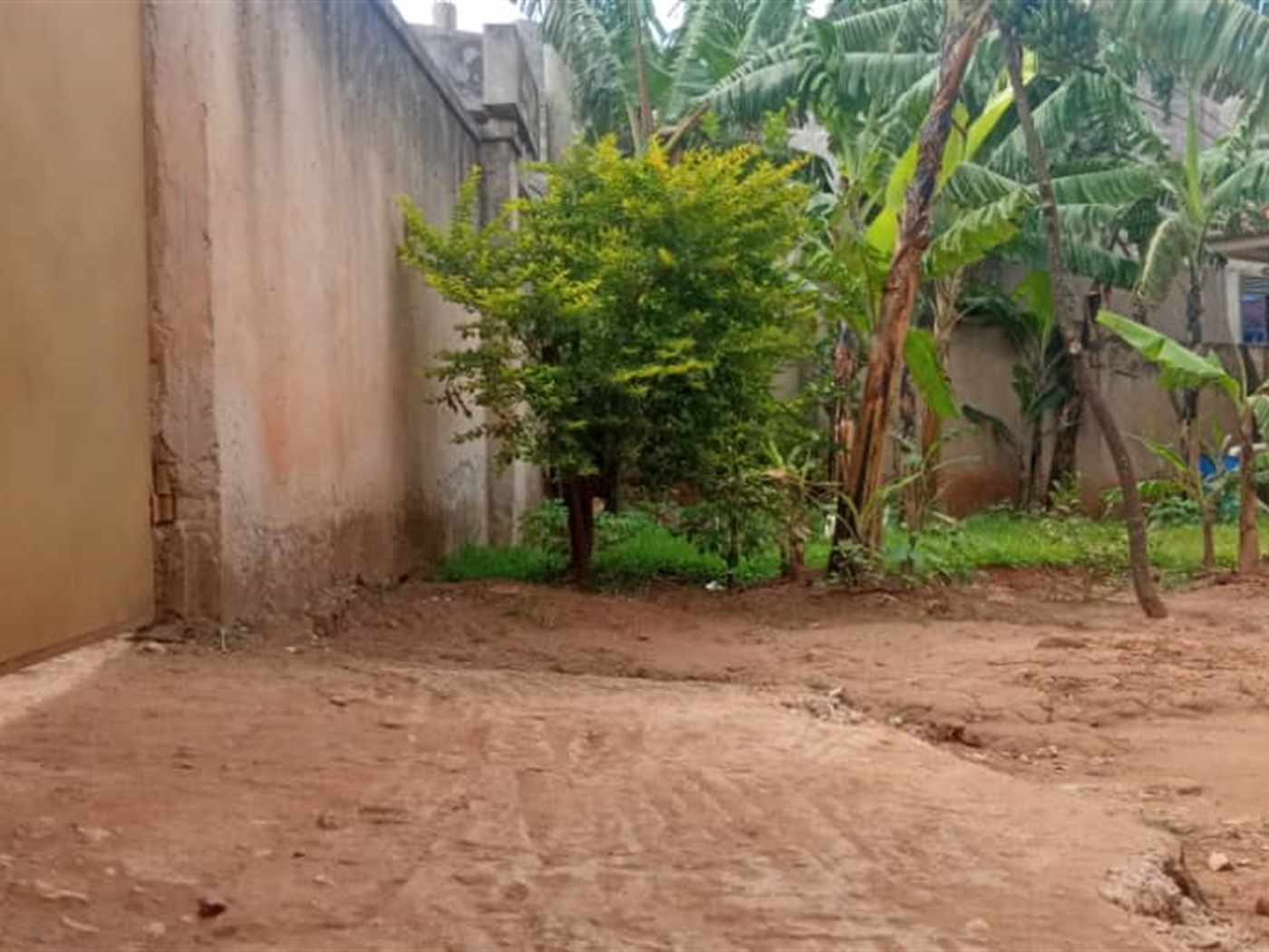 Bungalow for sale in Kirinya Kampala