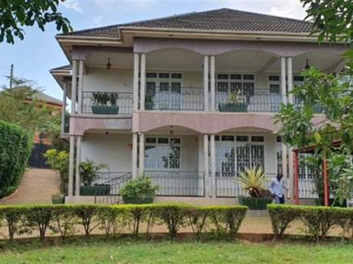 Storeyed house for sale in Zana Wakiso