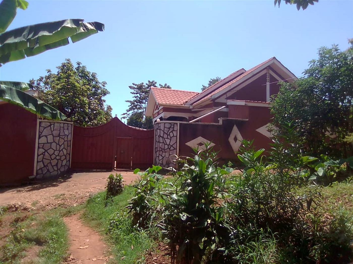 Bungalow for sale in Kanadda Mukono