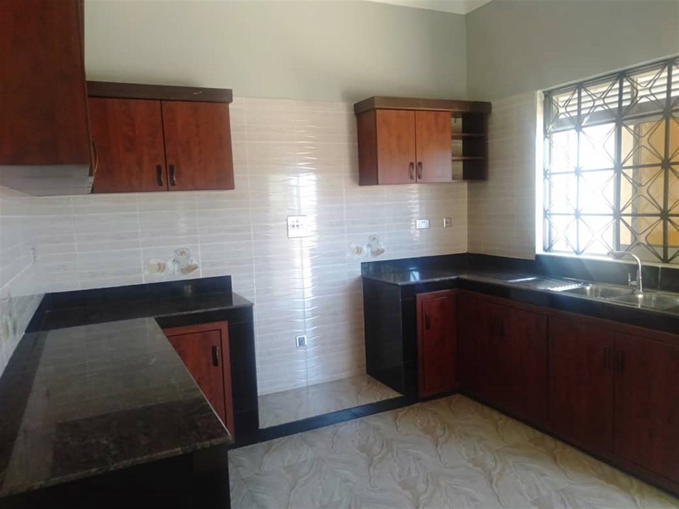 Bungalow for sale in Akright Wakiso