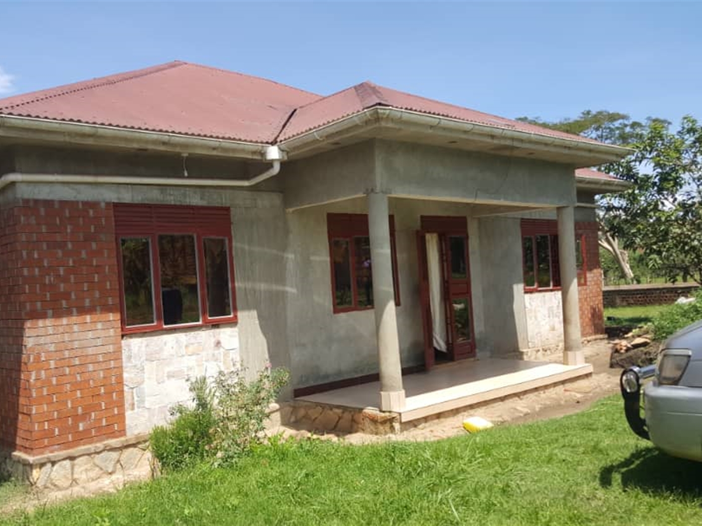 Bungalow for sale in Manyangwa Wakiso