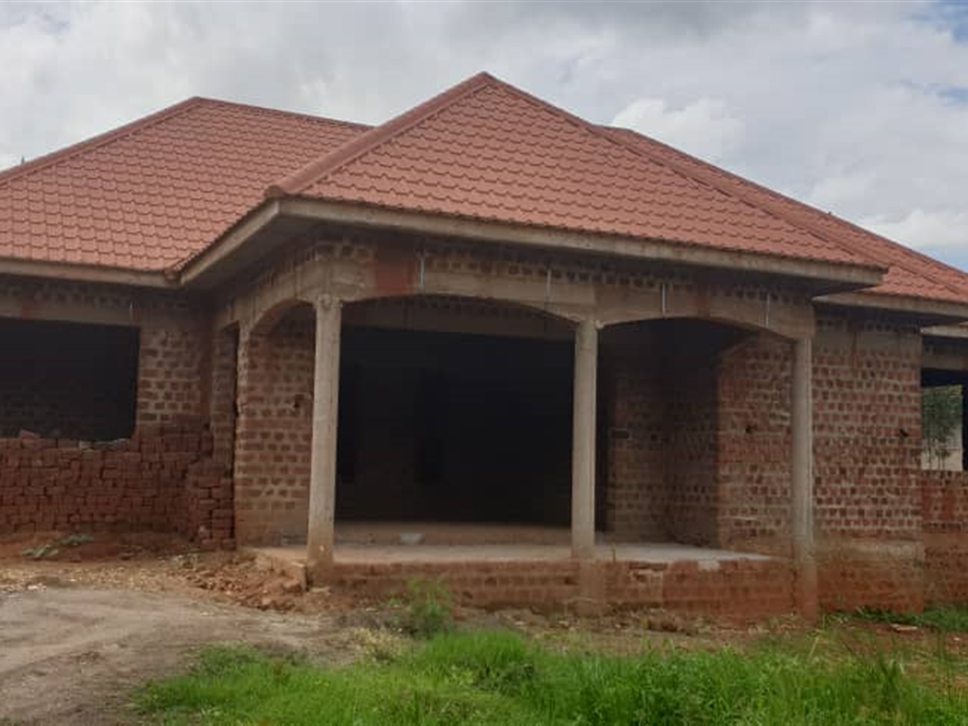 Shell House for sale in Kira Wakiso