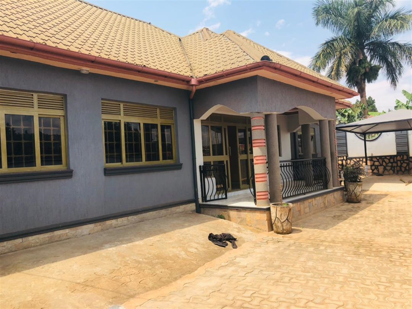 Bungalow for sale in Kiwaatule Kampala