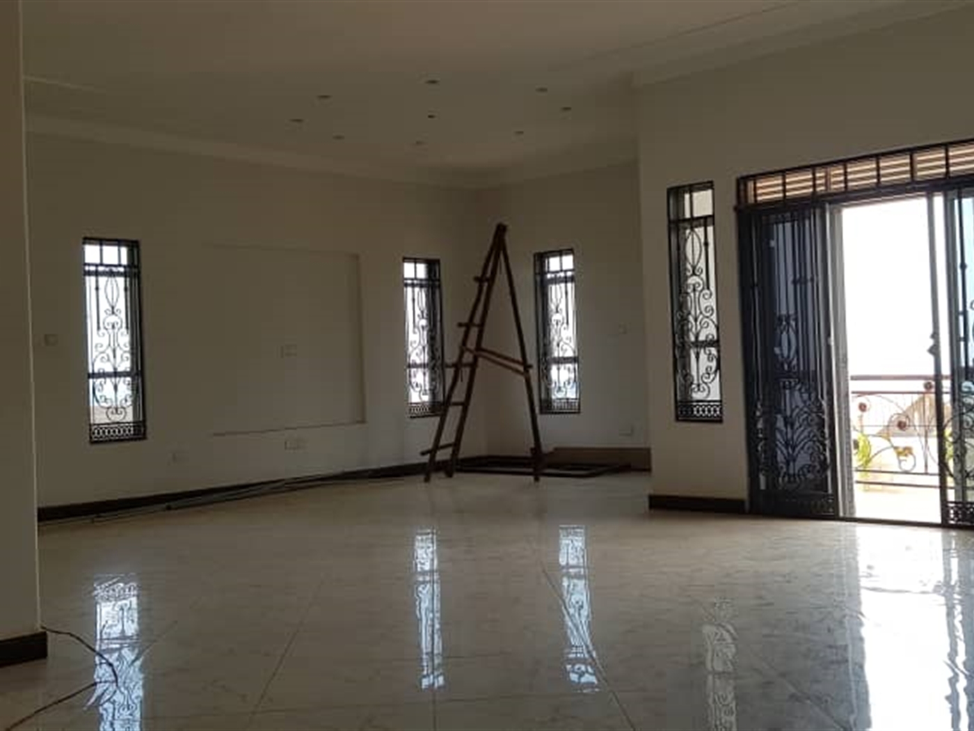 Storeyed house for sale in Kitende Wakiso