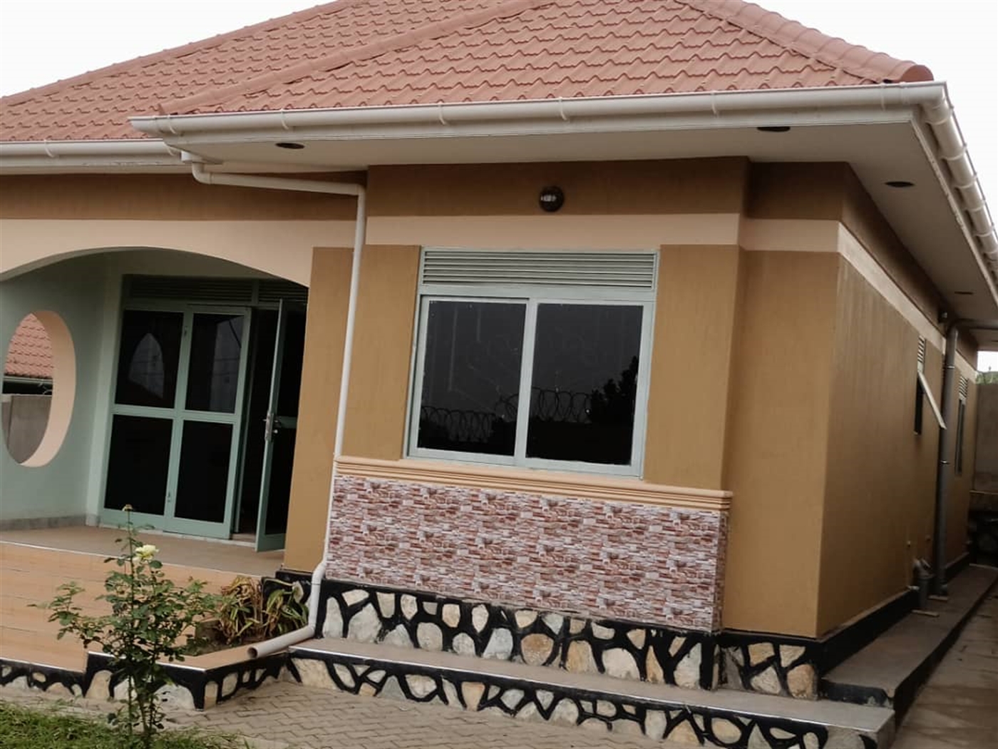 Bungalow for sale in Impelerwe Kampala