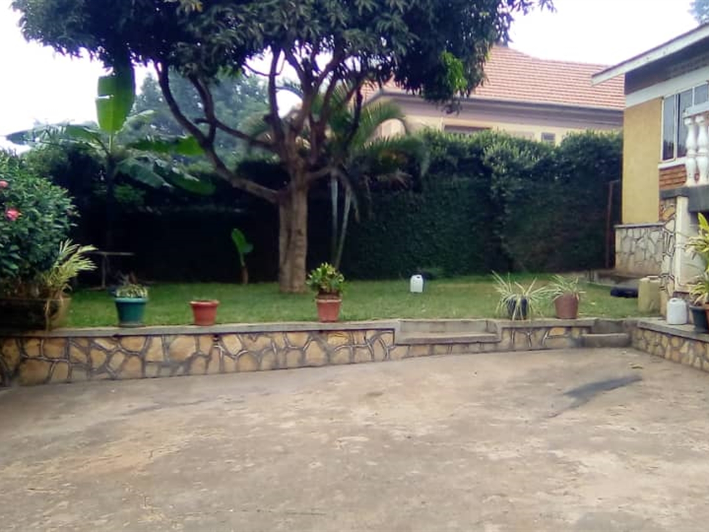 Apartment for sale in Makindye Kampala