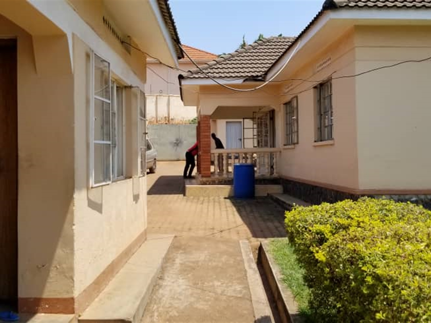 Bungalow for sale in Mutungo Kampala