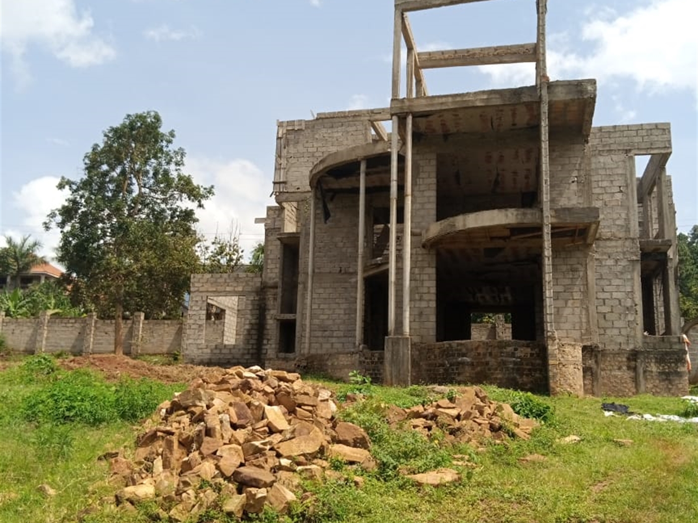 Shell House for sale in Nakigalala Wakiso