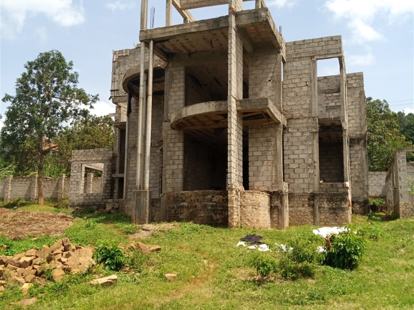 Shell House for sale in Nakigalala Wakiso