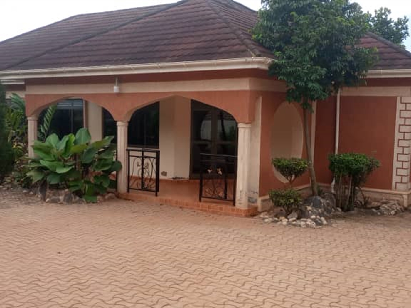 Bungalow for sale in Mukono Mukono