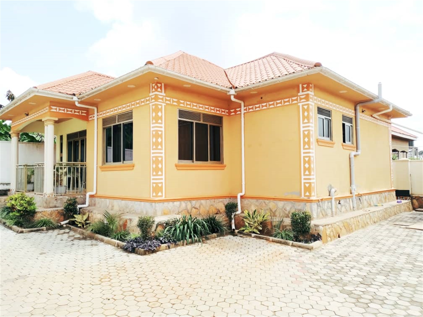 Bungalow for sale in Seeta Mukono