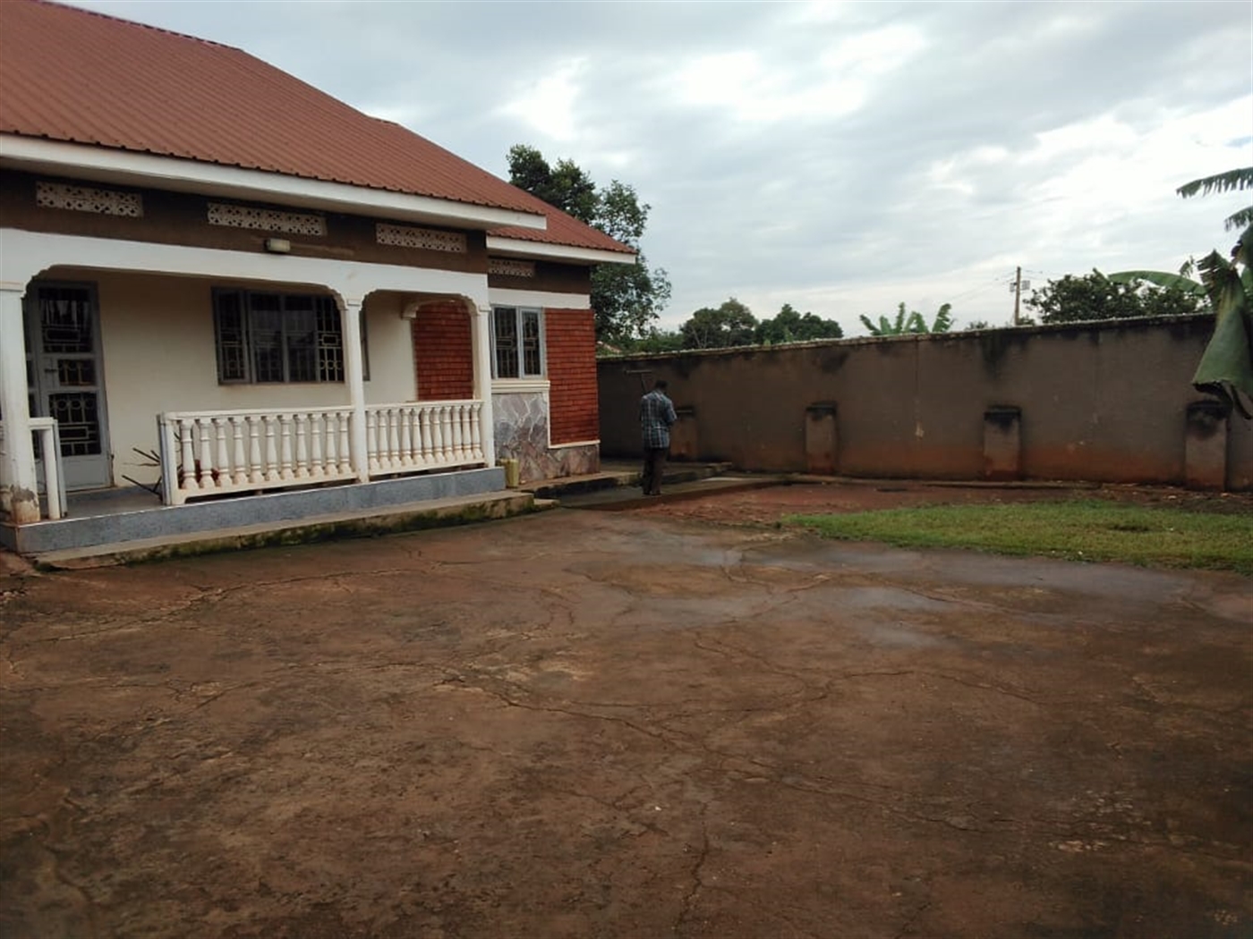 Bungalow for sale in Kisaasi Kampala