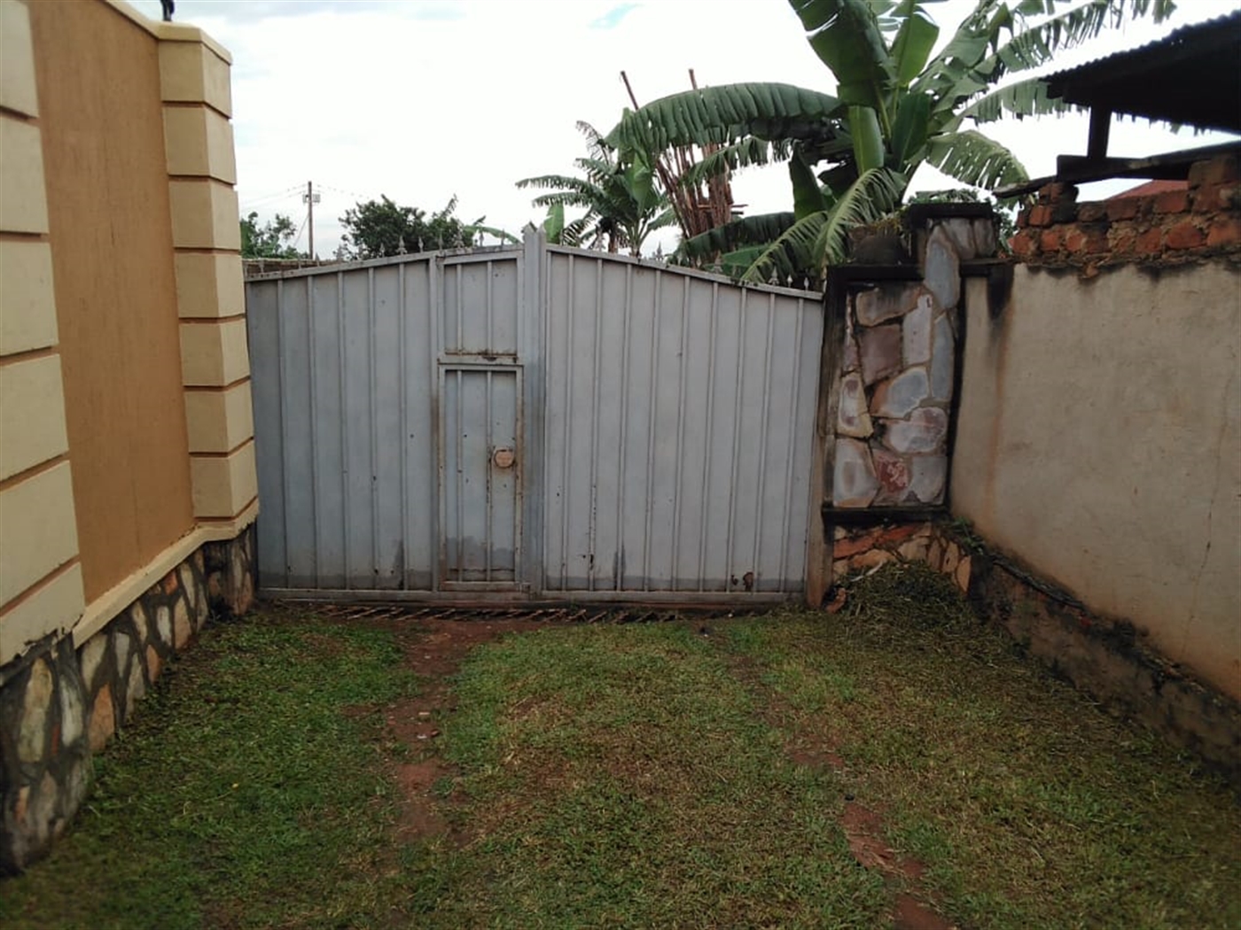 Bungalow for sale in Kisaasi Kampala