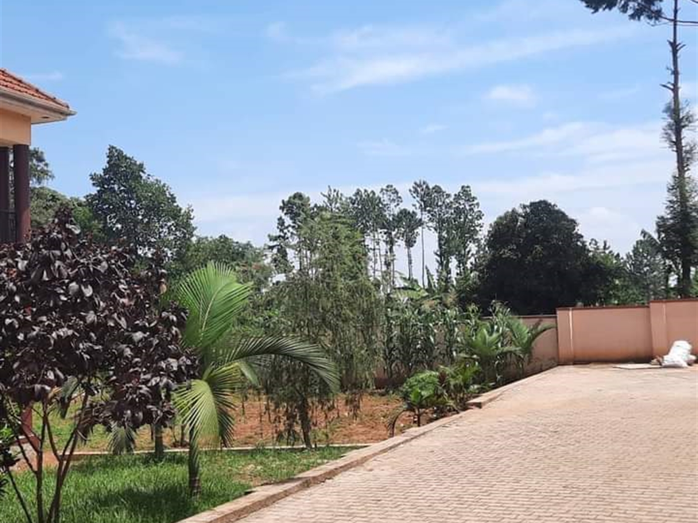 Storeyed house for sale in Wampeewo Wakiso