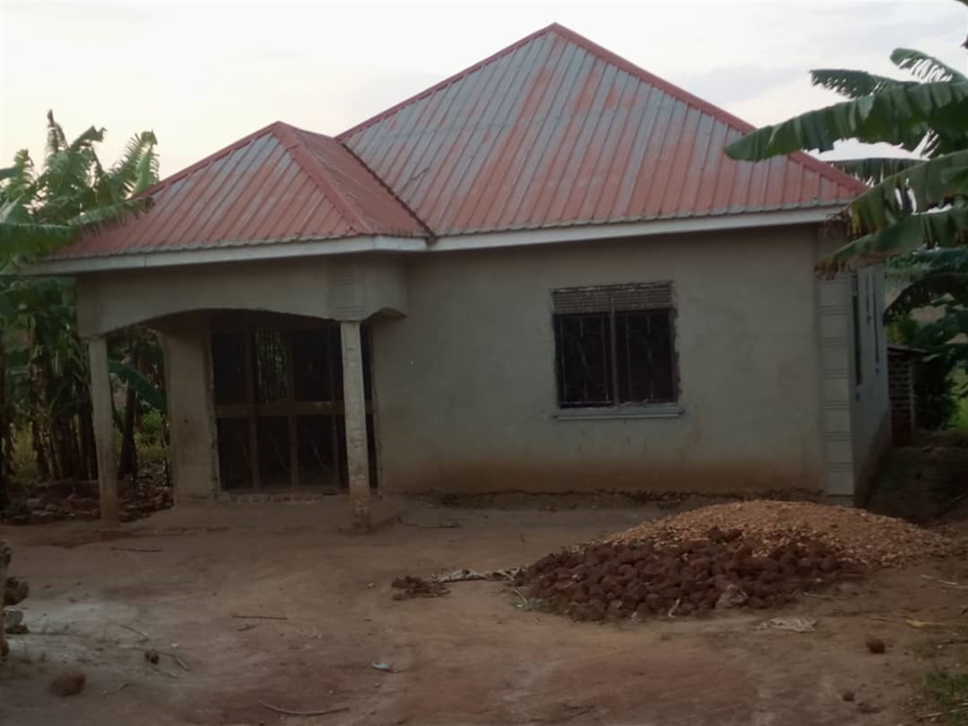 Bungalow for sale in Matugga Wakiso