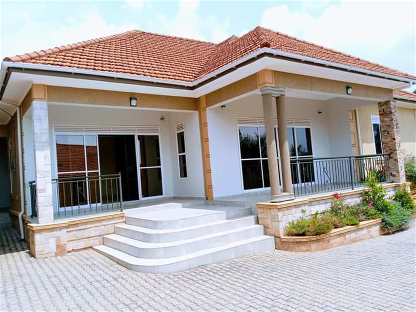 Bungalow for sale in Bwebajja Wakiso