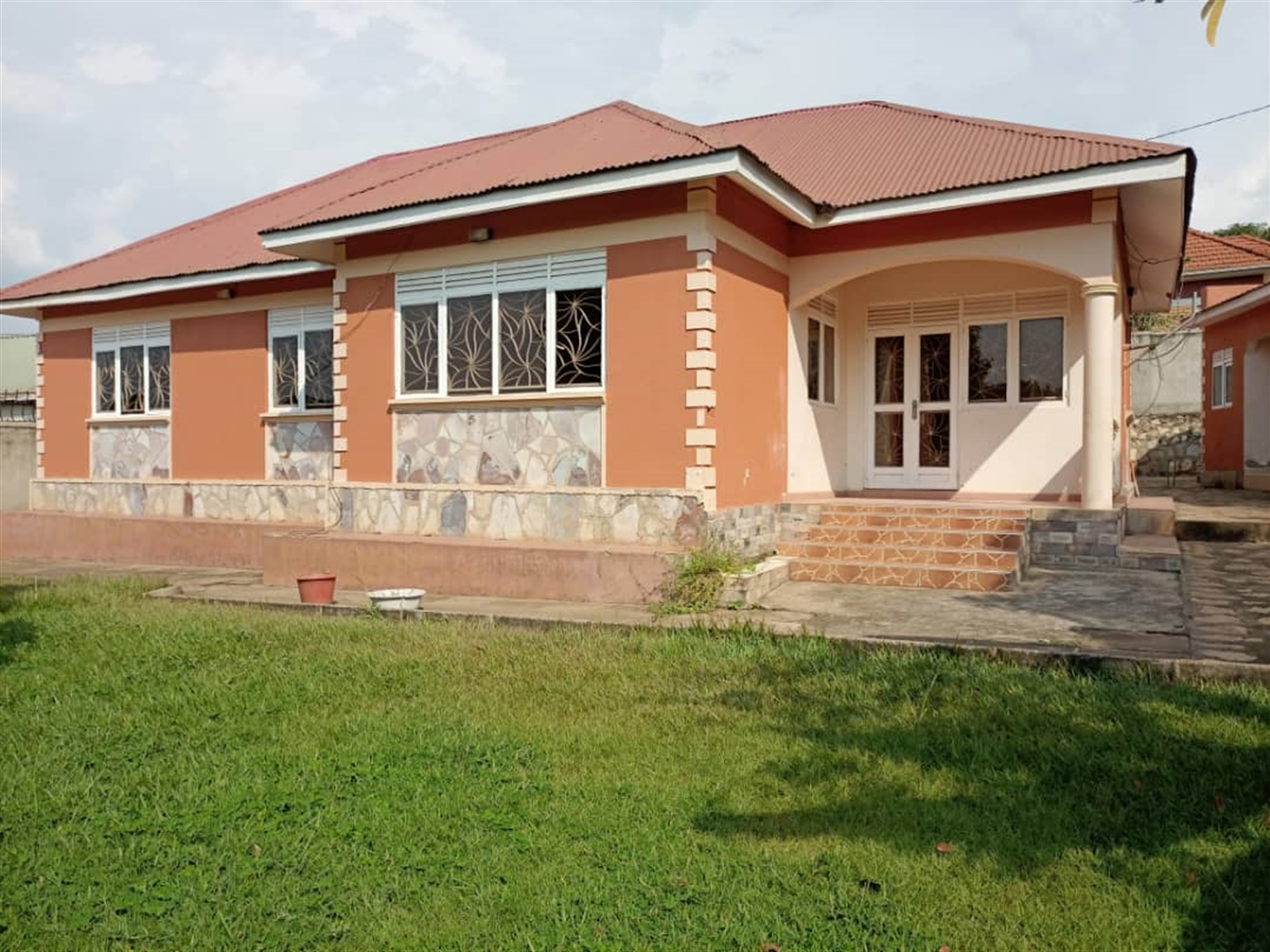 Bungalow for sale in Namugongo Wakiso