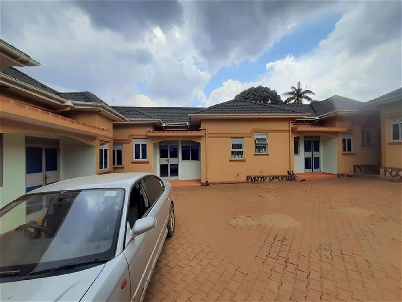 Bungalow for sale in Bweyogerere Wakiso