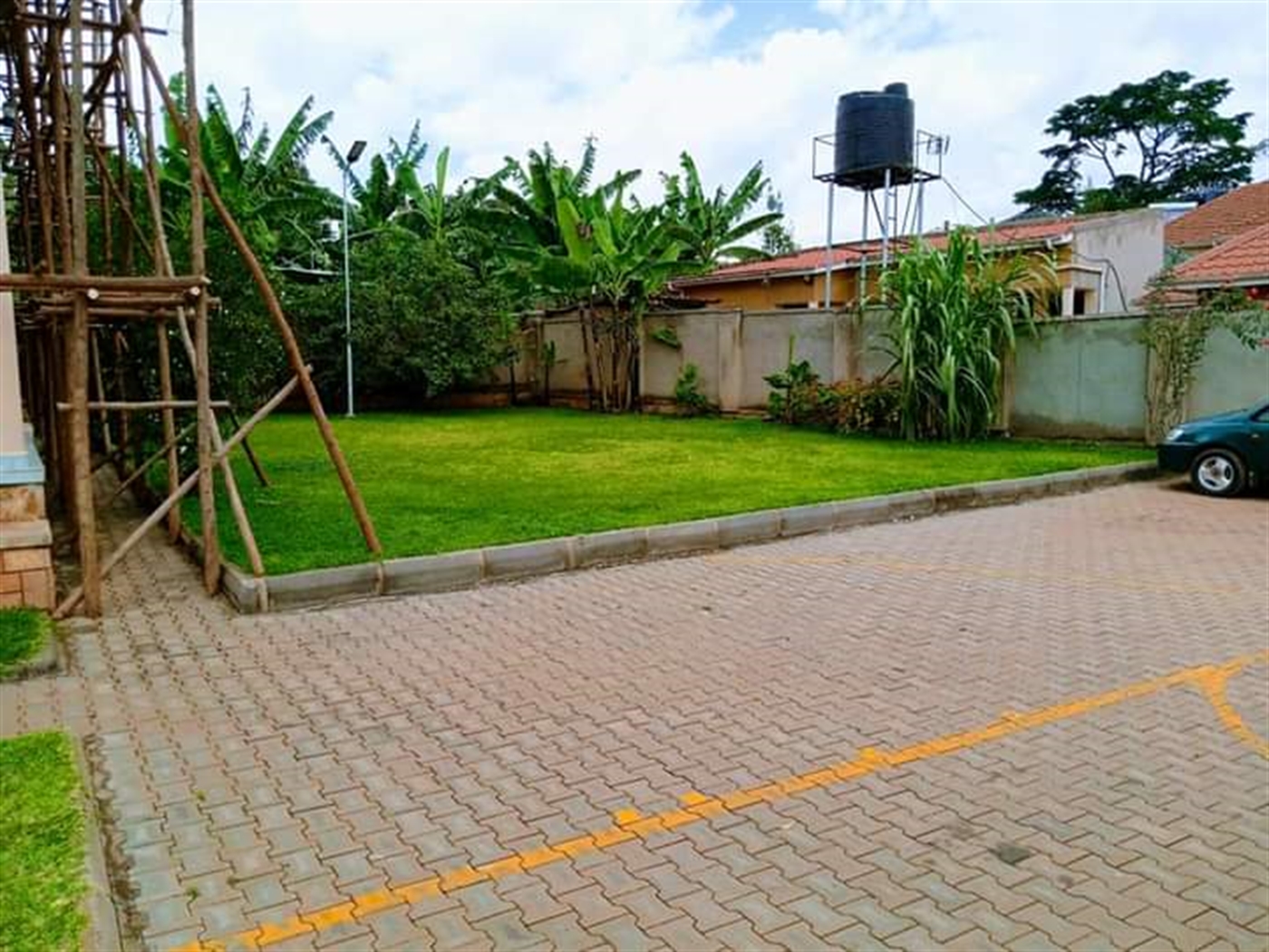 Storeyed house for sale in Kira Wakiso