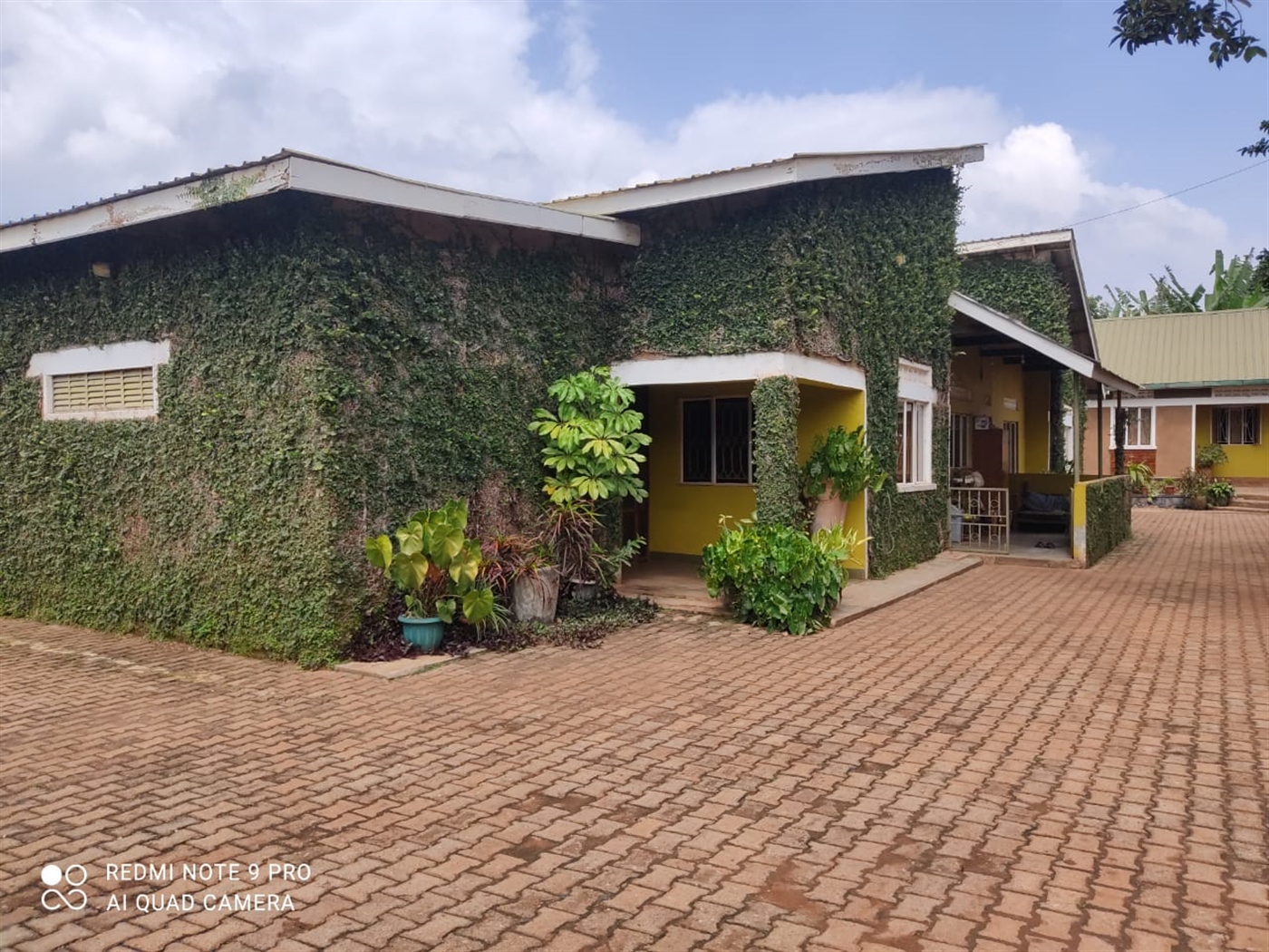 Bungalow for sale in Kirinya Wakiso