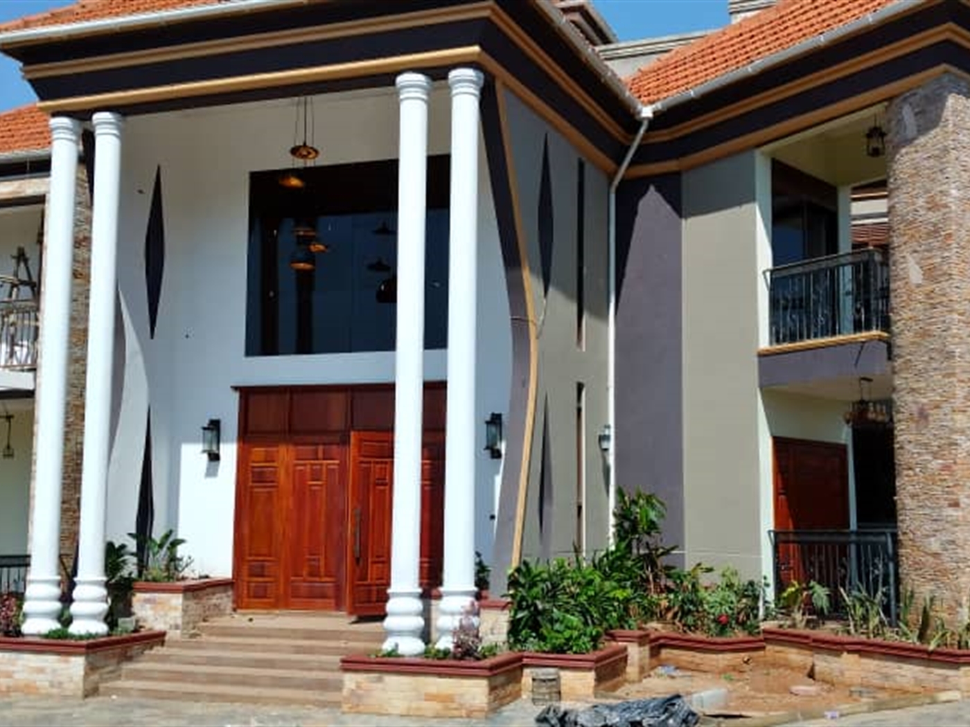 Storeyed house for sale in Kyanja Wakiso