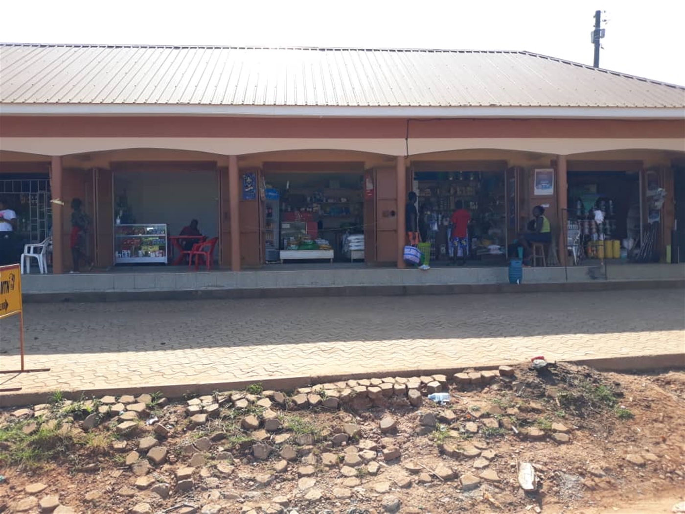 Commercial block for sale in Kitagobwa Wakiso
