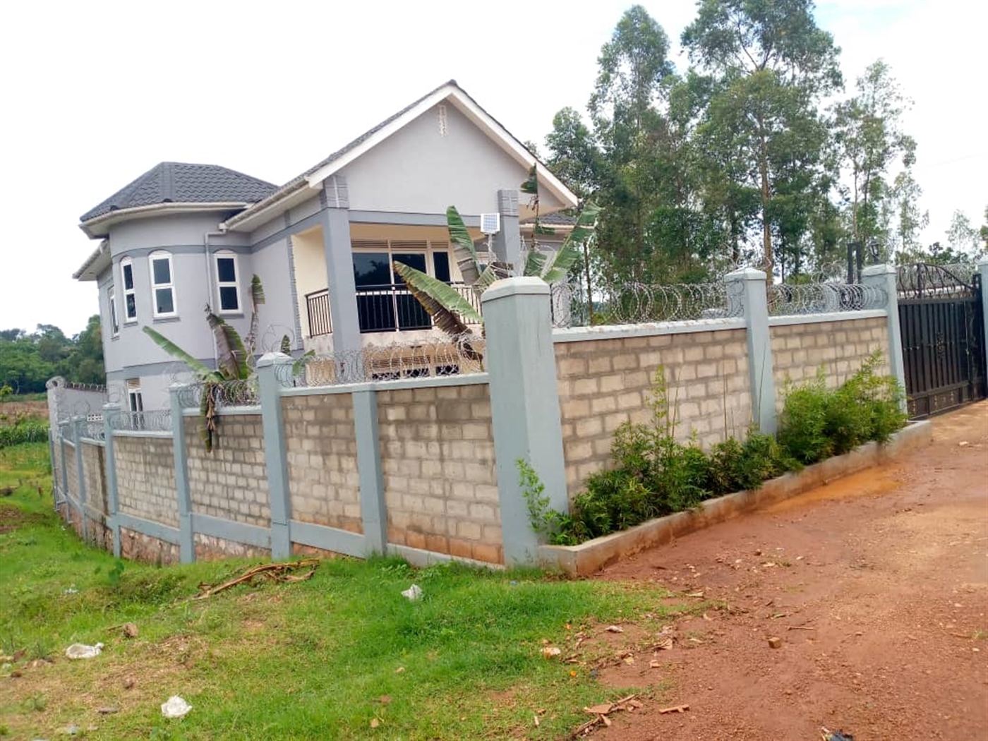 Storeyed house for sale in Kitende Wakiso