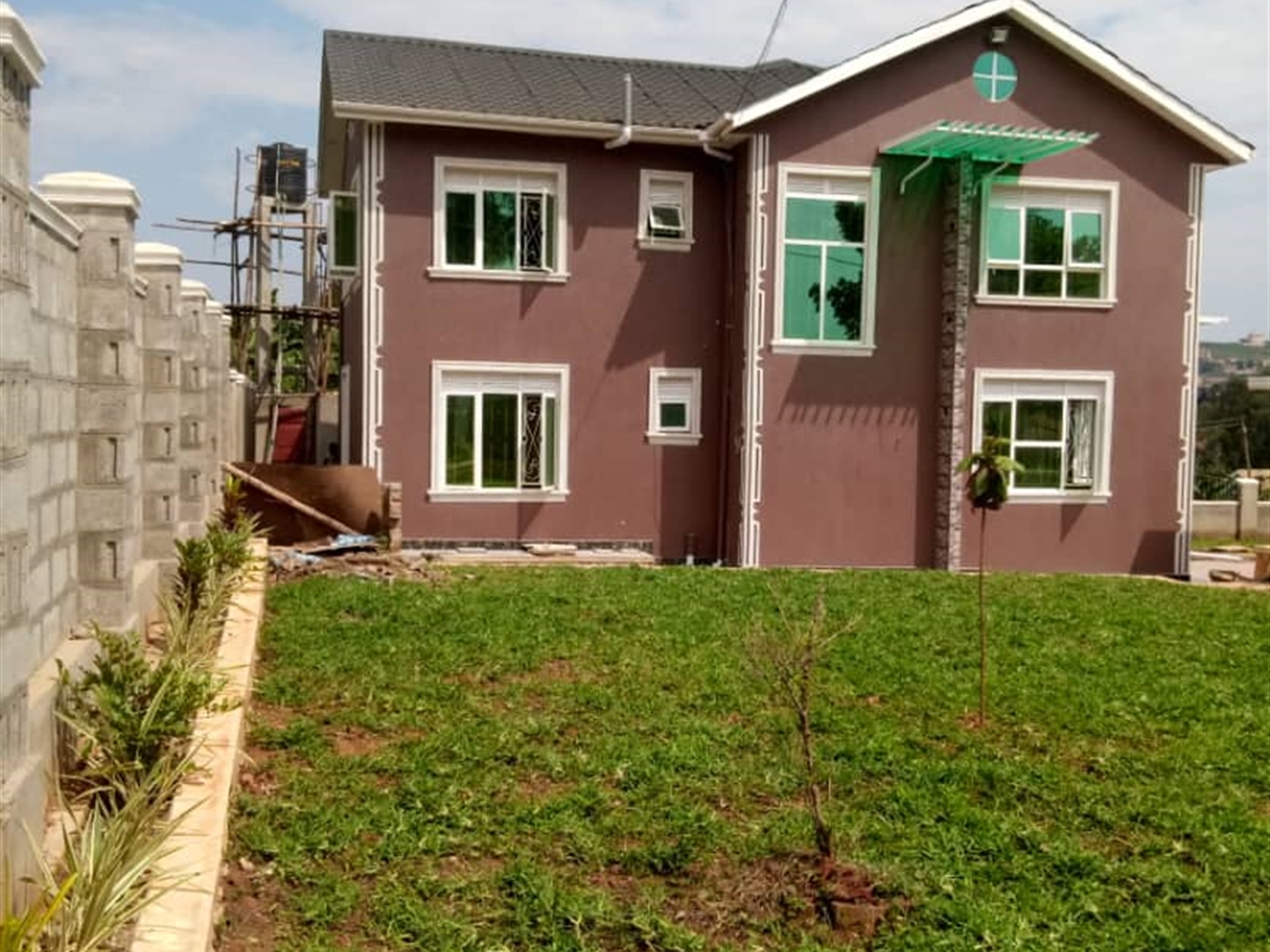 Storeyed house for sale in Kyanja Wakiso